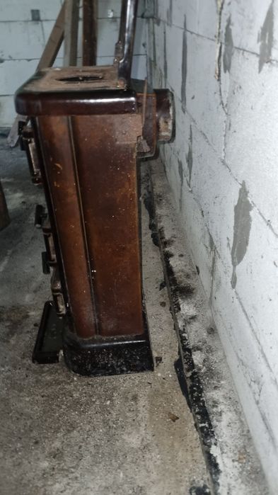 Stary piec koza producent BUDERUS
