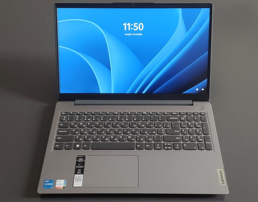 Lenovo IdeaPad 3 15IAU7 2024год \core i5 1235u\16gb RAM\SSD 500gb