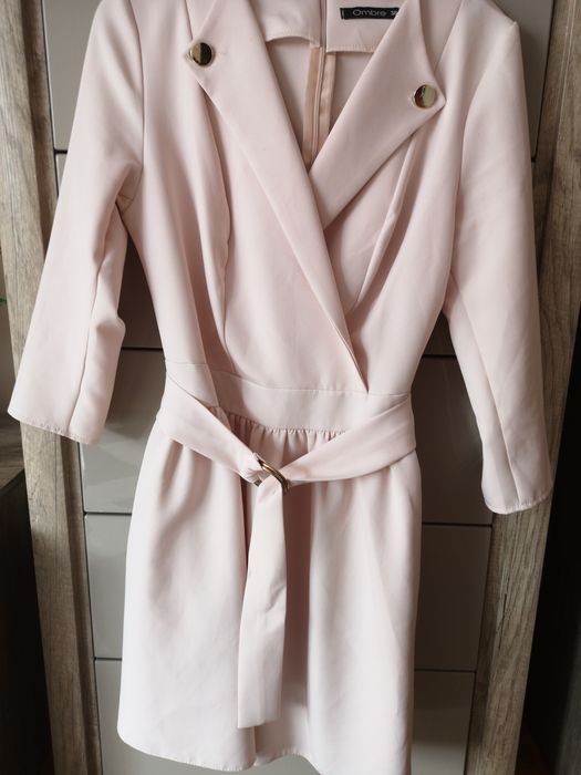 Sukienka beżowa r M