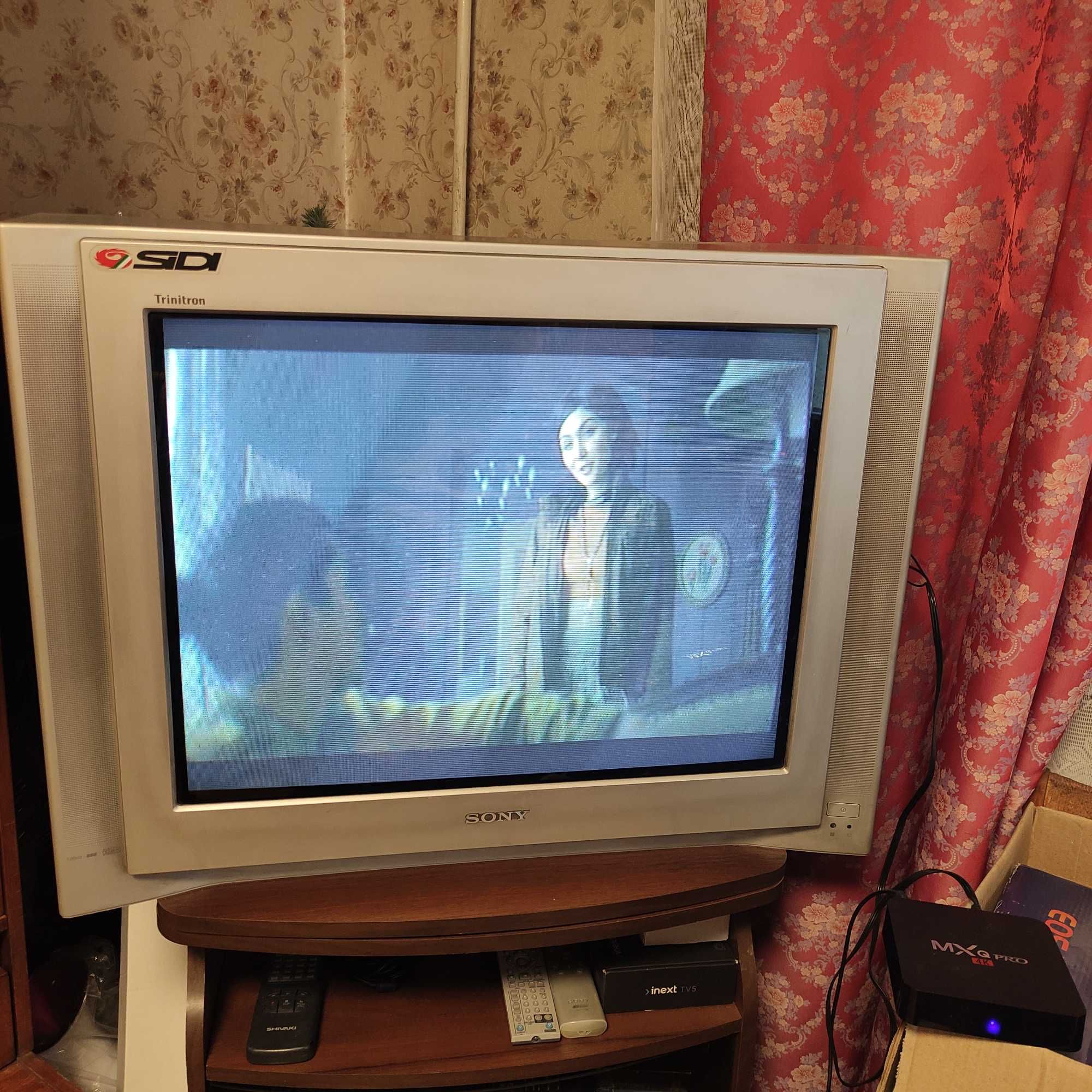 Телевизор SONY Trinitron KV-29FX66E (Japan)