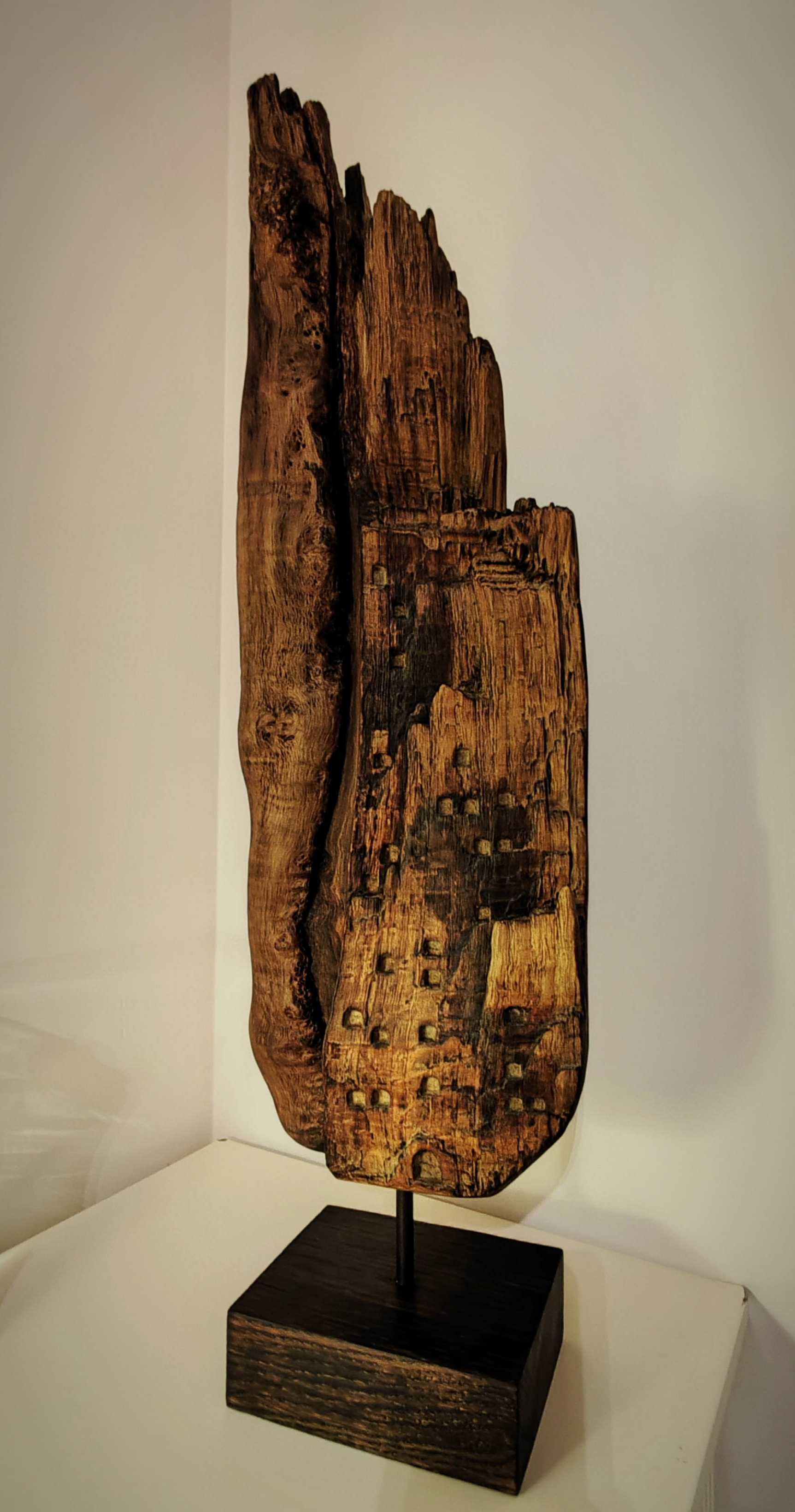 Rzeźba drewniana nowoczesna dekoracyjna, dąb wys. 71 cm