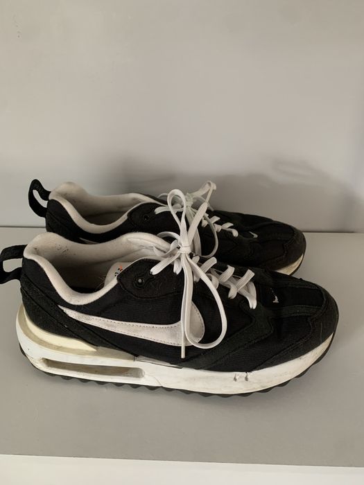 Sapatilhas Nike pretas