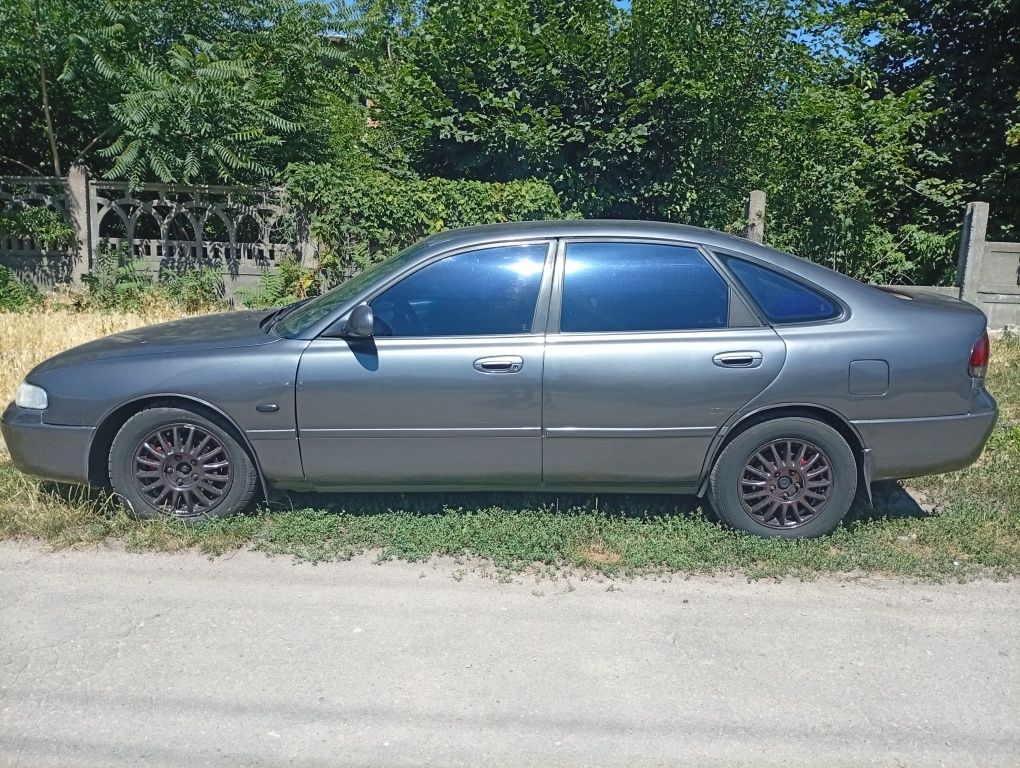 Продам Мазду 626, 1995 г, объем 2 л, газ-бенз