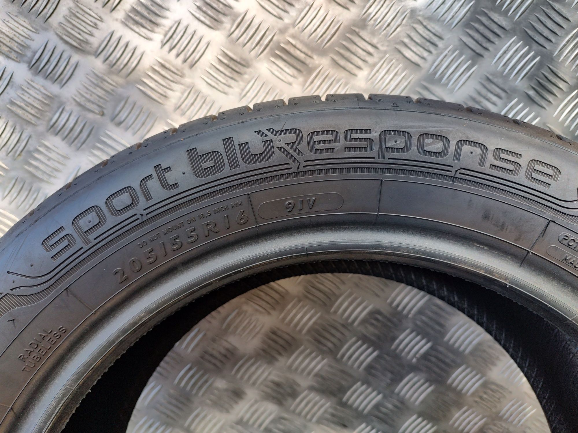 205/55/16 91V Dunlop Sport bluResponse 2024r.