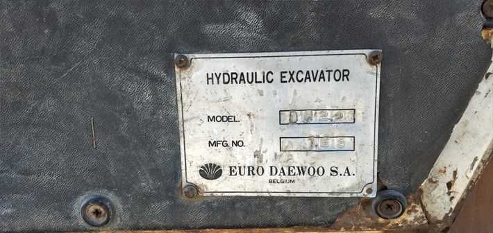 Продам отличный экскаватор Daewoo DH 220