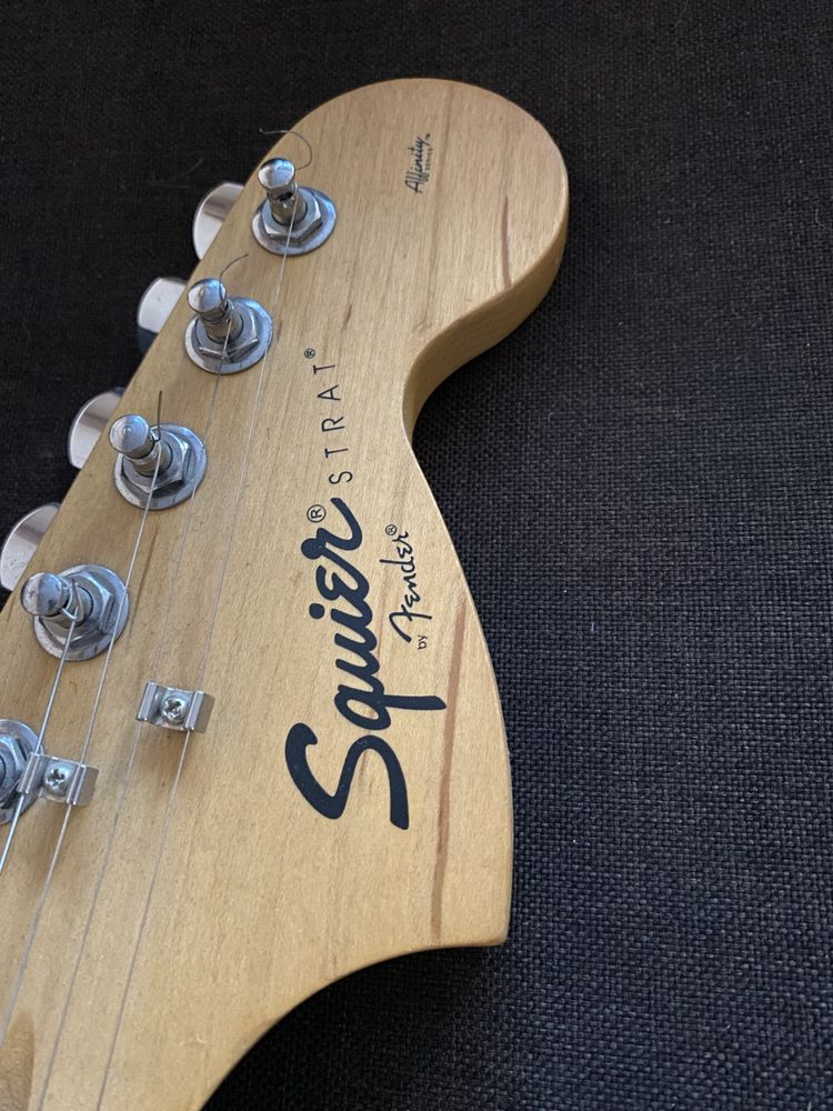Gitara elektryczna Squier Strat Affinity by Fender - klasyk!