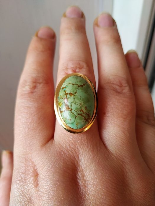 7.37 Золота каблучка 19.5 з бірюзою лимонне жовте золото