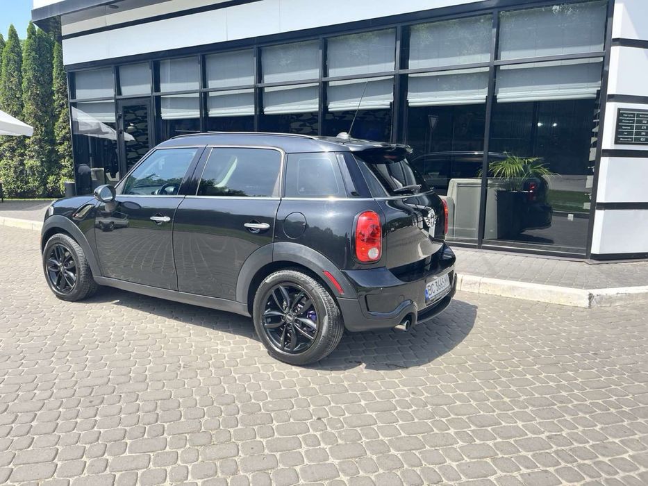 Продам MINI Cooper Countryman S