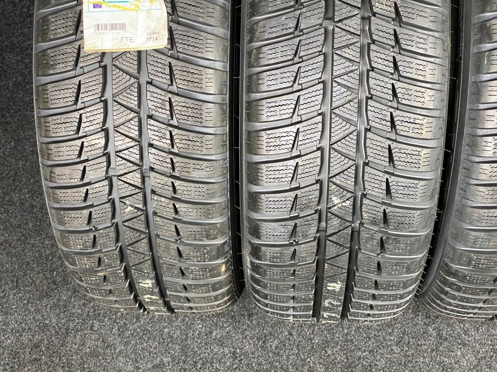 4X Nowe Falken Eurowinter Hs449 205/55R17 91H Rft