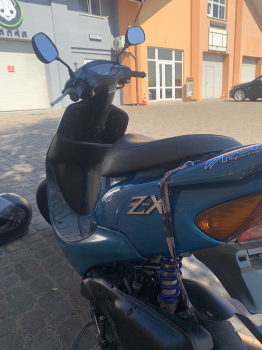 Honda dio 35 zx.