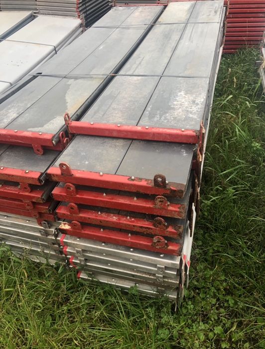 Wygrodzenia dla prosiąt wokół KOJCA PORODOWEGO - 250cm x 160cm KOMPLET