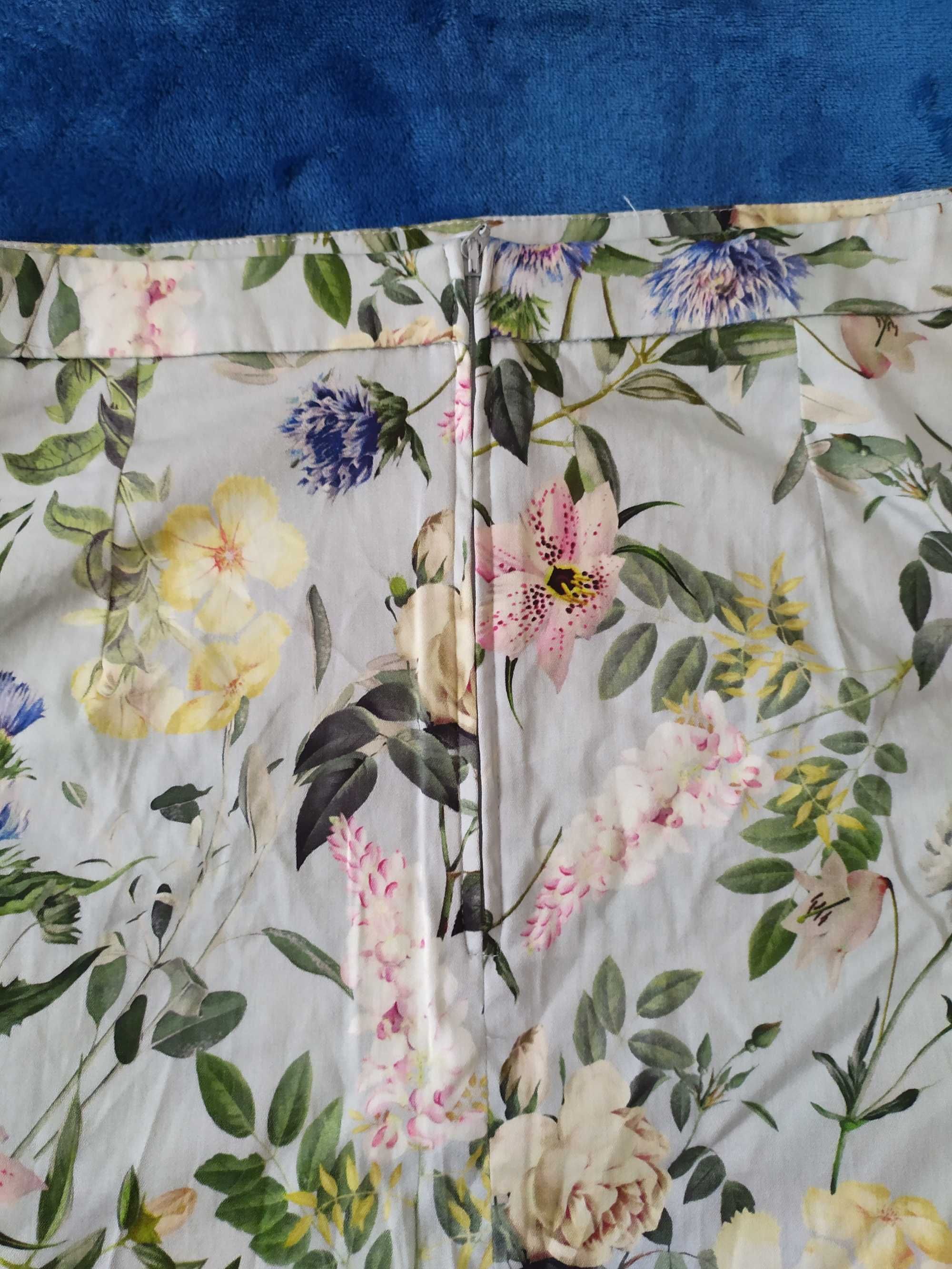 Spódnica mini Orsay, r. M/L; jak nowa
