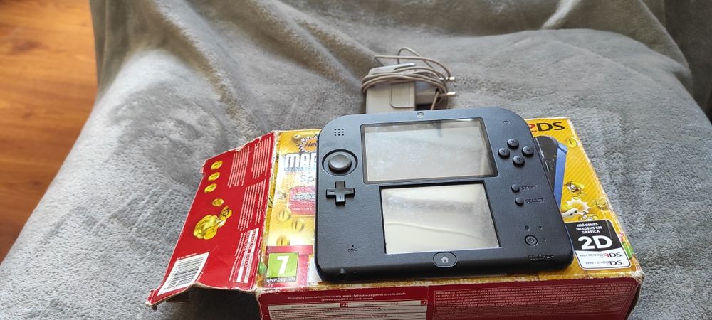 Nintendo 2DS Usada como nova