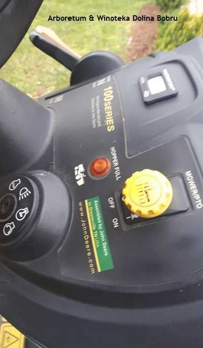 Kosiarka traktorek JD X155R