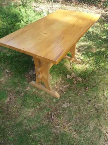 stół drewniany - drewno 124 cm x 65 cm i 4 krzesła drewniane od 95 zł