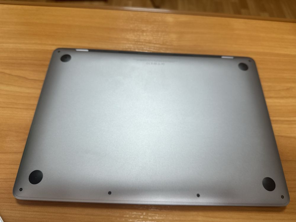 MacBook PRO 13”-inch 2017