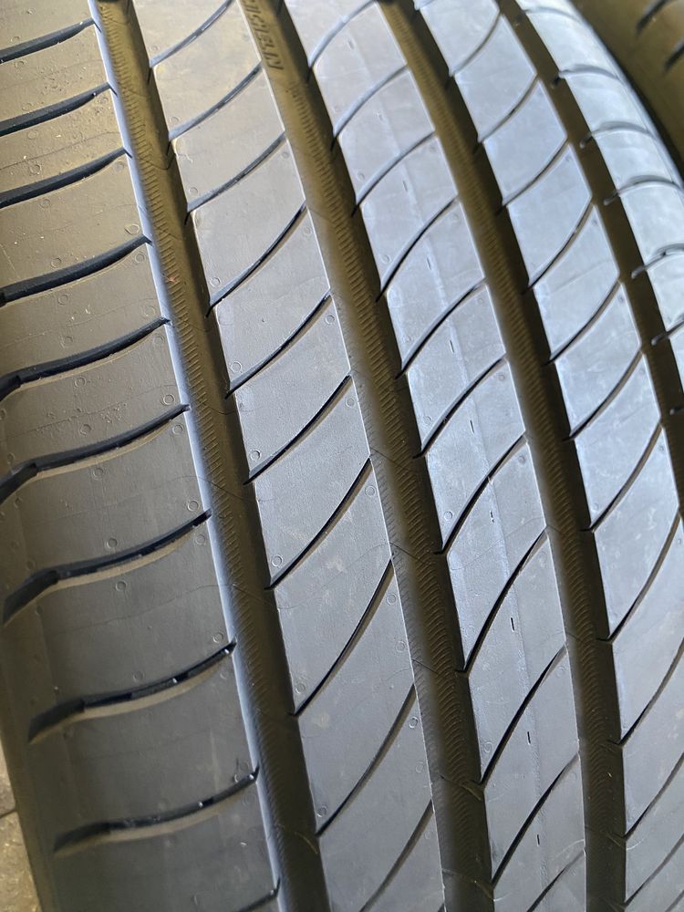 Pneus 215/55/18 Michelin Primacy 4