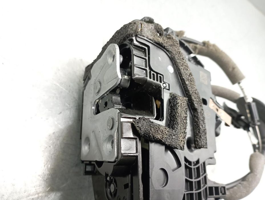 Fechadura / fecho porta frente esquerdo RENAULT Clio V (BF_)