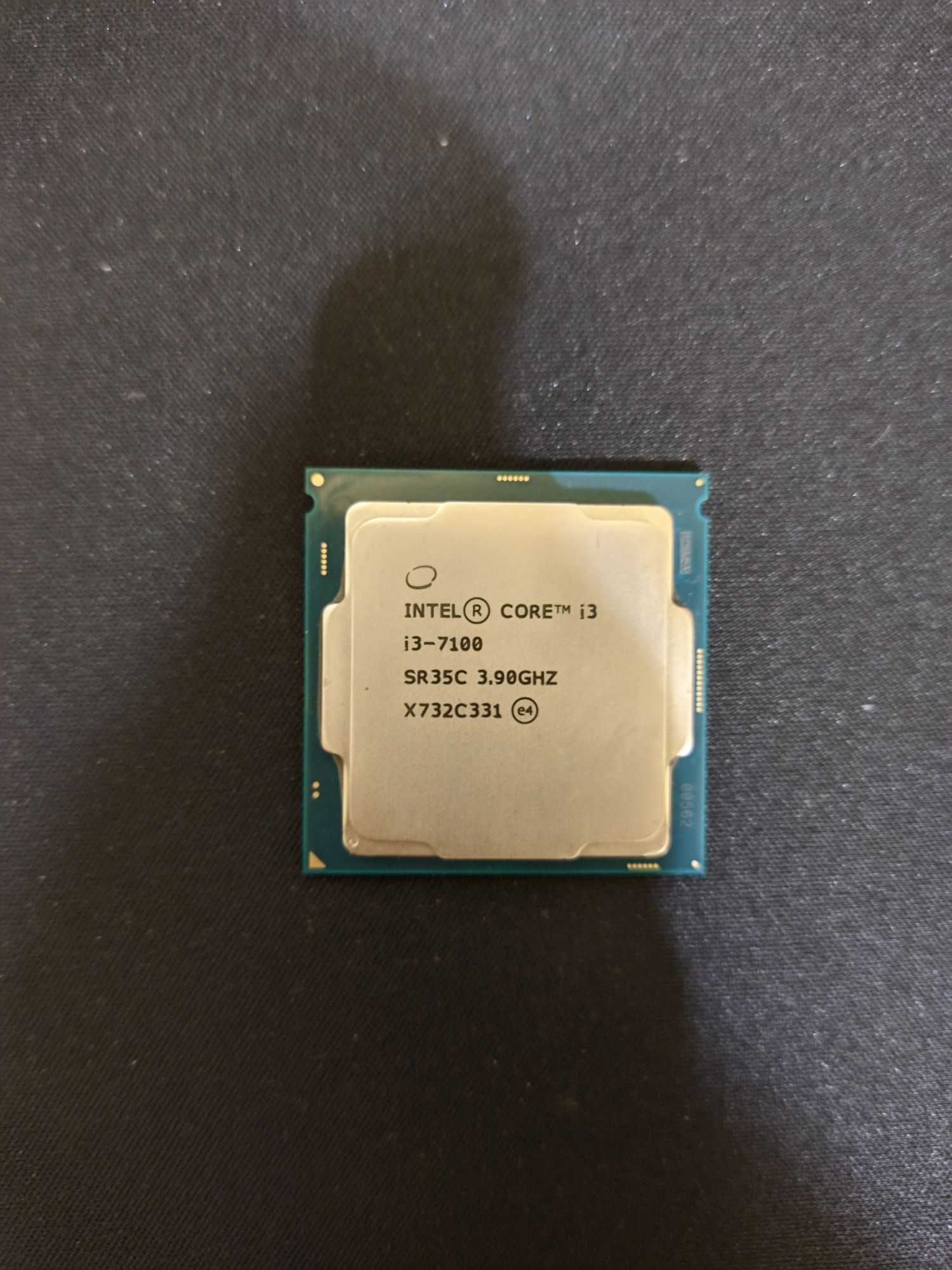 Процессор I3-7100