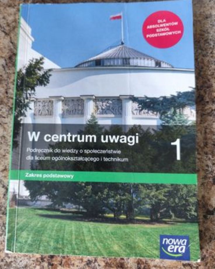 W centrum uwagi 1 podrecznik wos podstawa