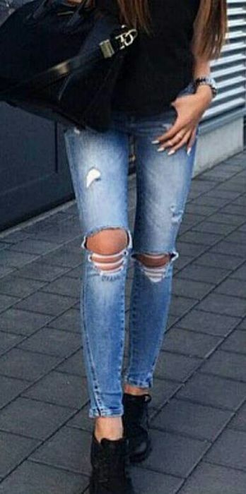 Jeansy rurki z rozdarciami Zara XS jasny indygo