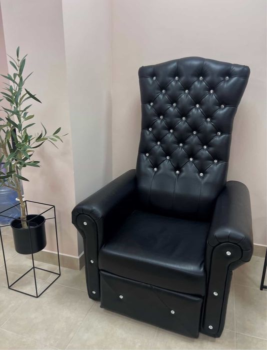 Крісло педикюрне