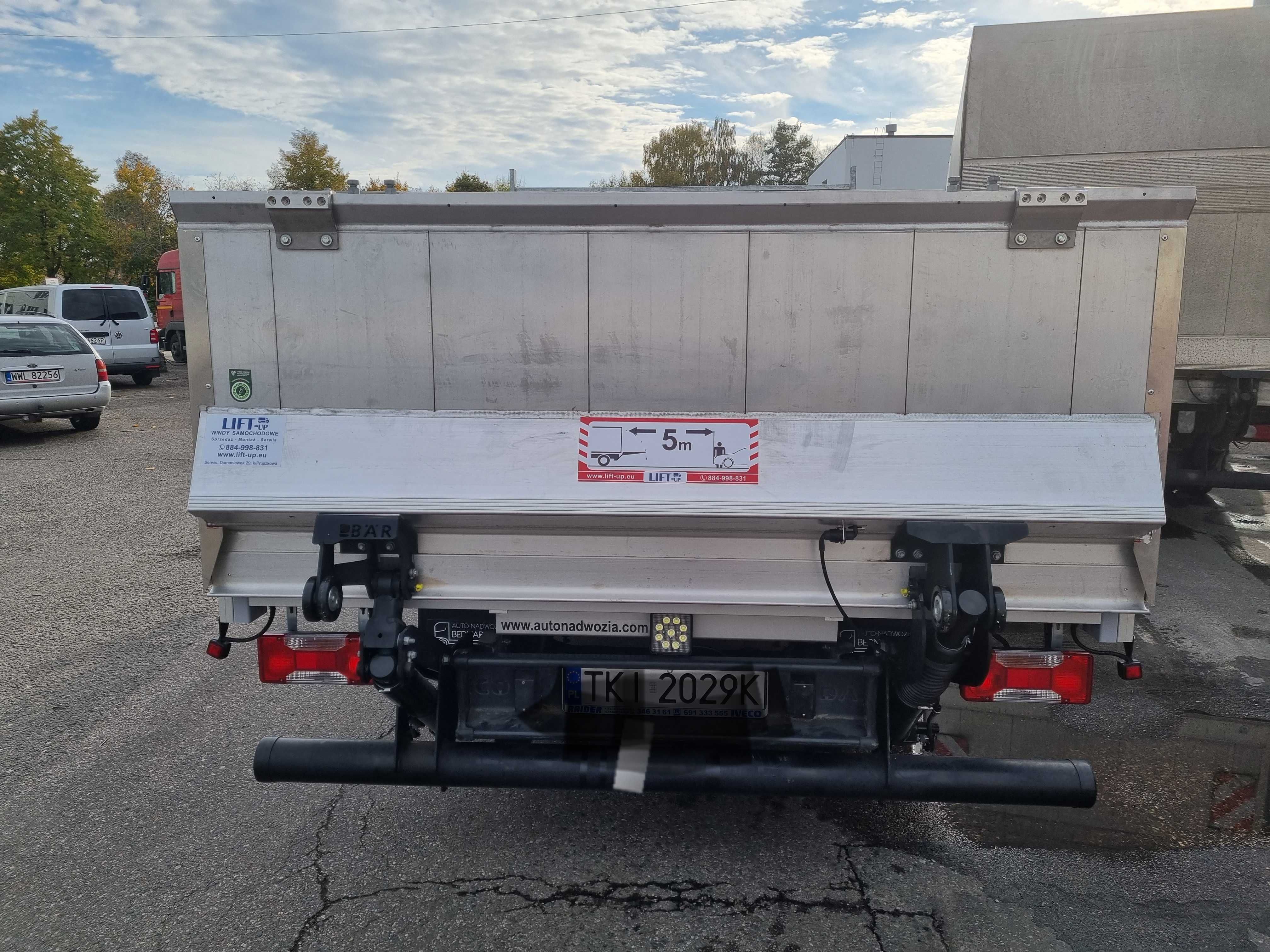 Winda Bar 1000 kg składana do Iveco Daily z montazem. Zakup na raty.
