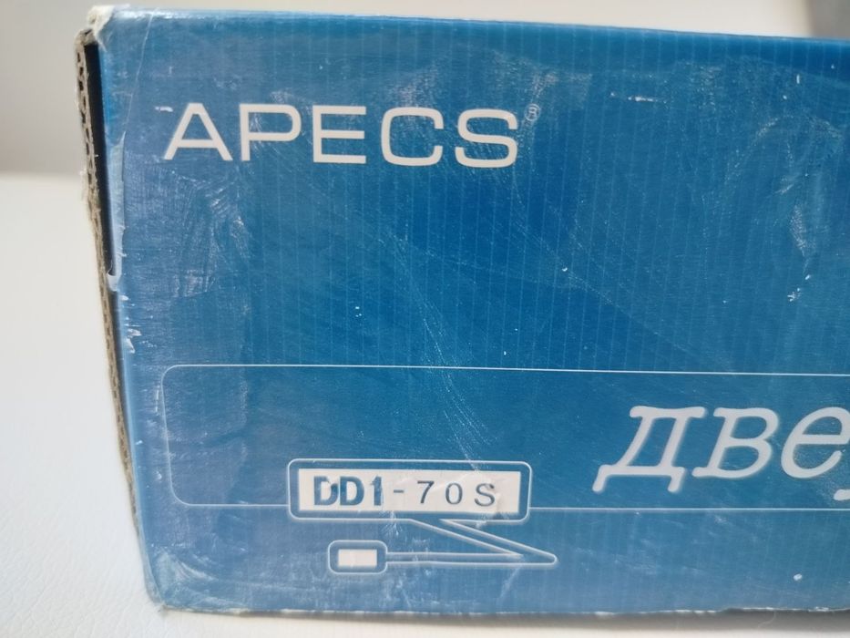 Дверний доводчик Apecs