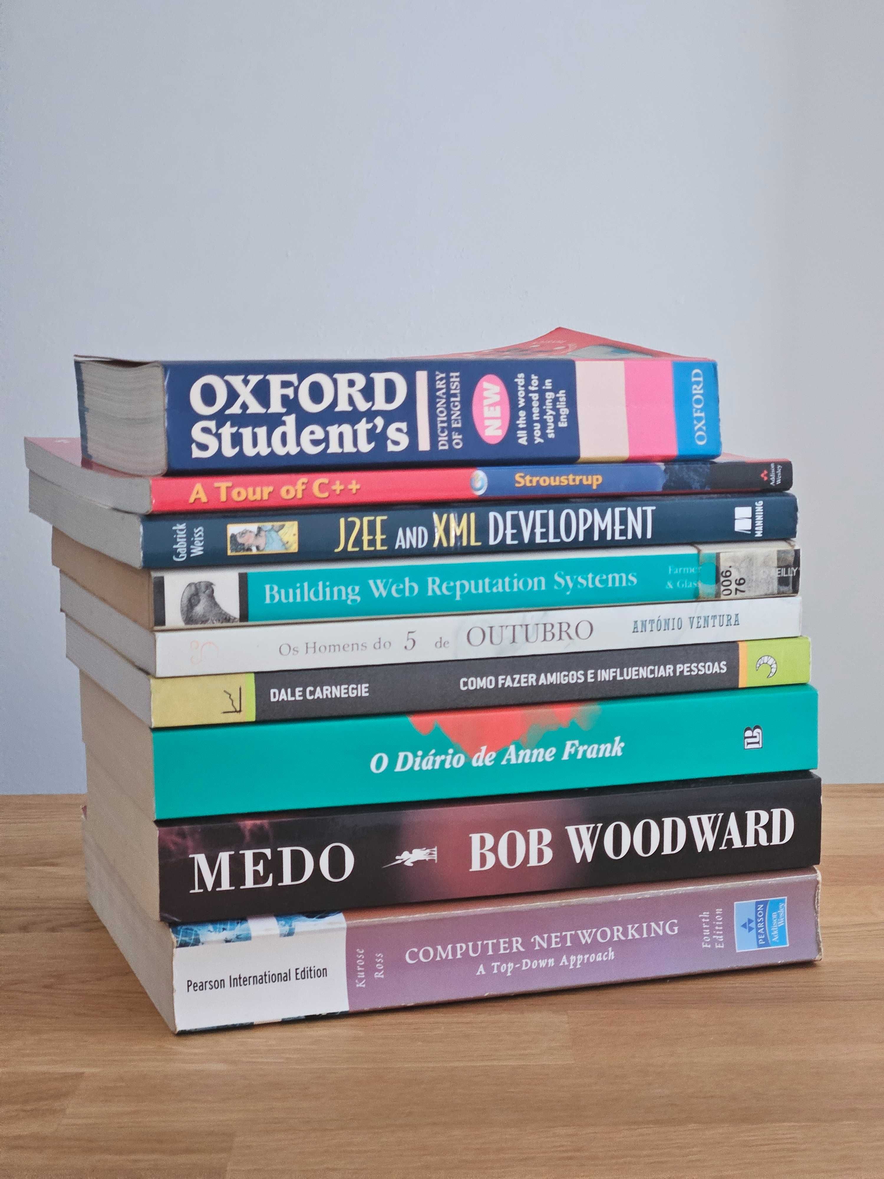 Livros vários (literatura, técnicos, ciências)