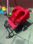 Коляска для двійні peg perego