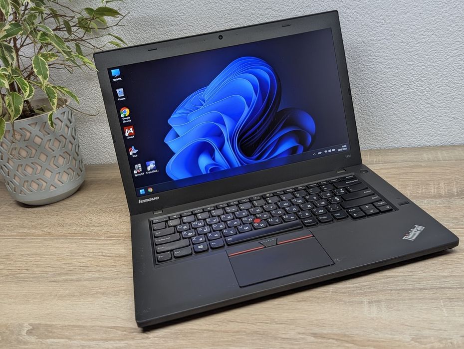 Продам класний ноутбук Lenovo ThinkPad T450. Є 2 АКБ