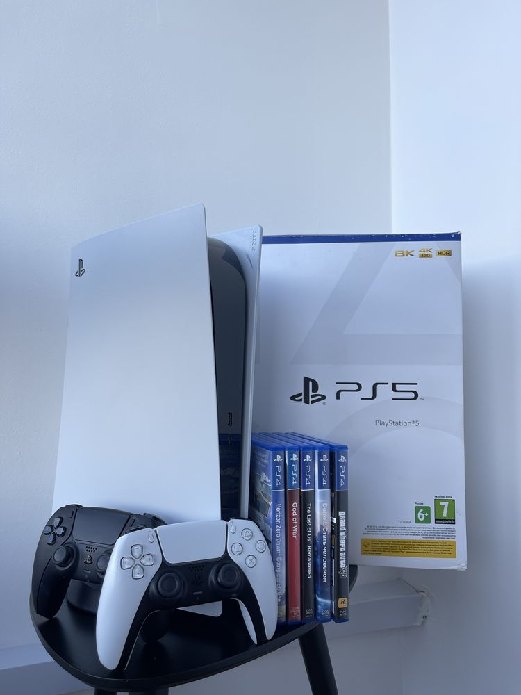 Sony PlayStation5  ігри в подарунок та 2 джойстики