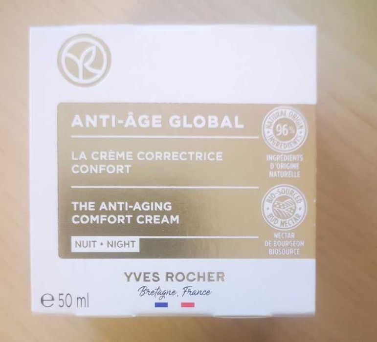Krem do twarzy na noc od Yves Rocher, seria Anti - Age Global, 50 ml