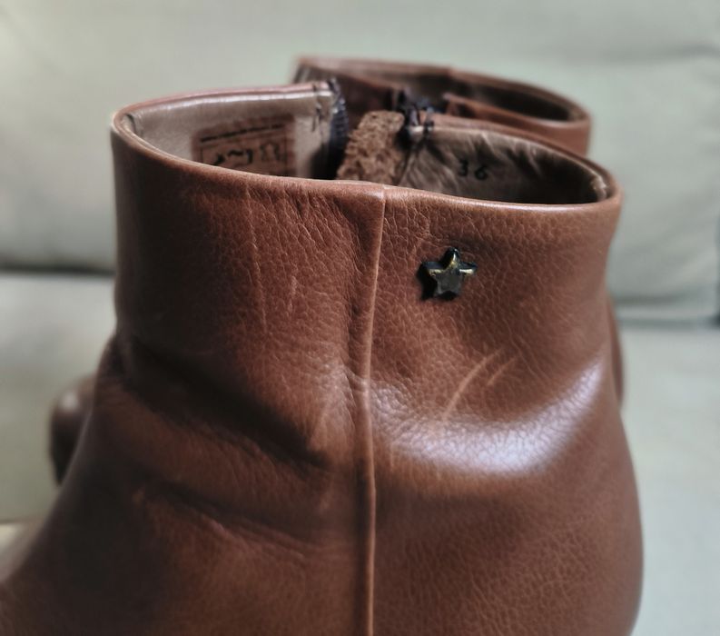 Botins Cubanas em couro