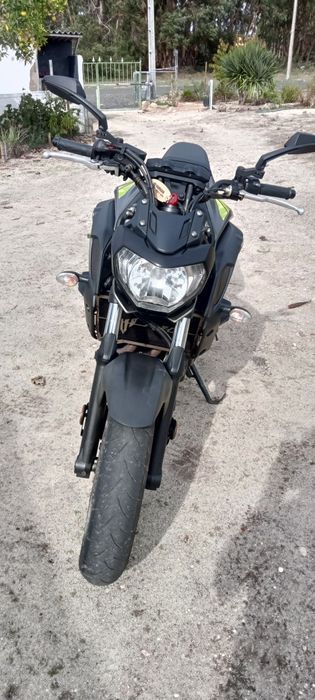 Moto Yamaha MT 07