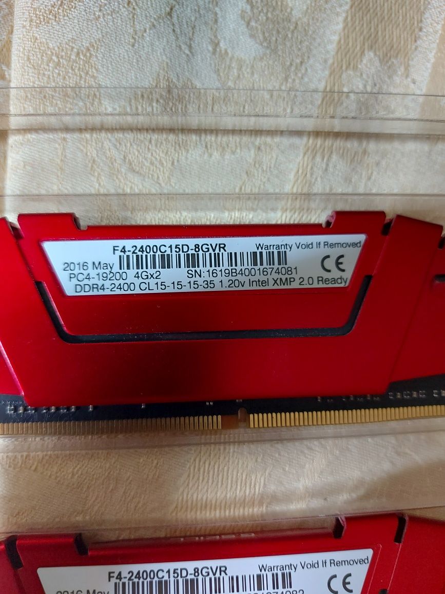 DDR4 8gb(2x4gb) 2400 XMP 2.0