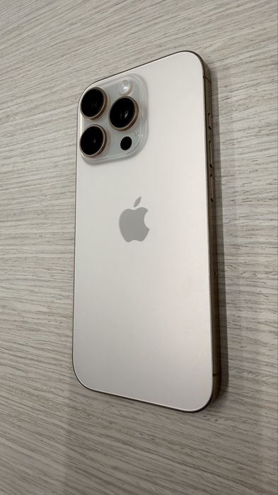 iPhone 16 Pro | 128Gb | Titânio Deserto (com Garantia)