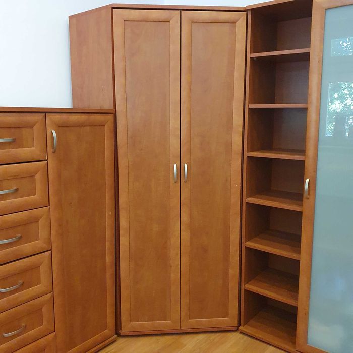 Meble do pokoju porzadne