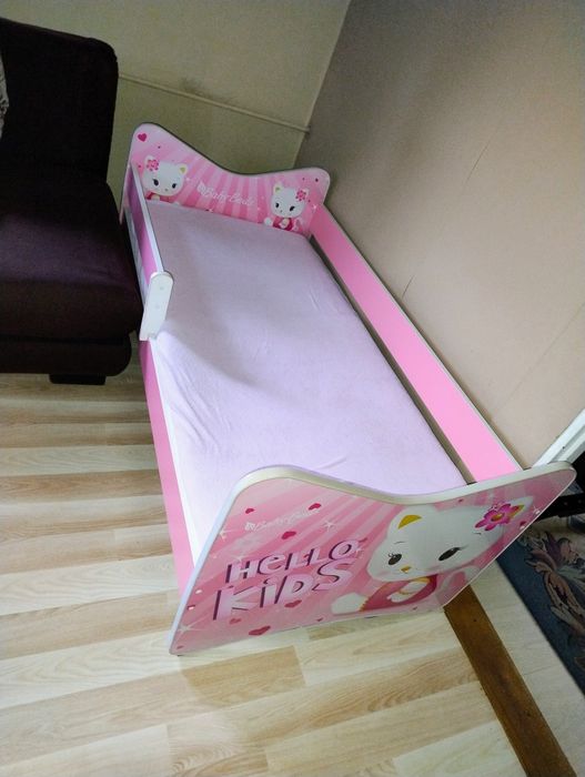 Łóżko dziecięce dla dziewczynki hello kids