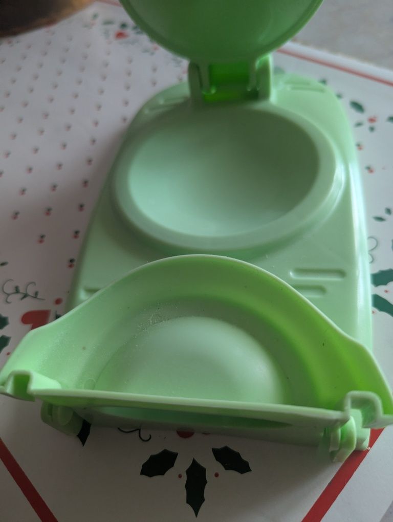 Ręczna maszynka do pierogów plastikowa