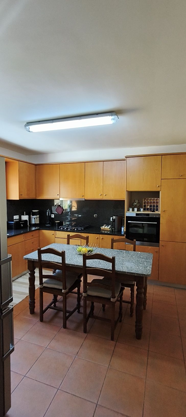 Moradia geminada T3 com garagem para 2 carros