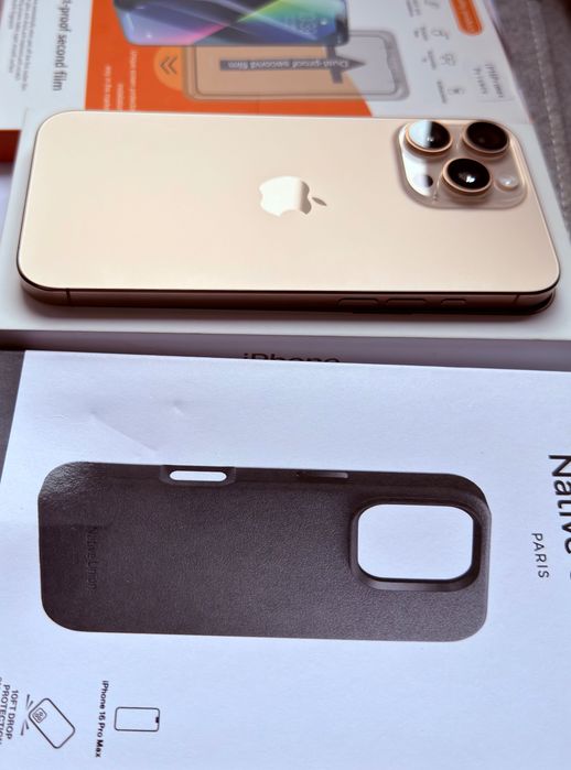 Phone 16 Pro Max – Titânio Deserto – 512GB Com garantia AppleCare +