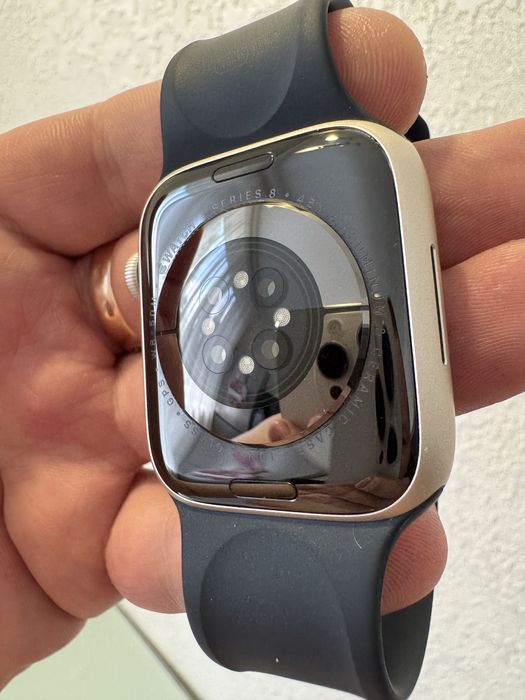 Apple Watch 8 45mm