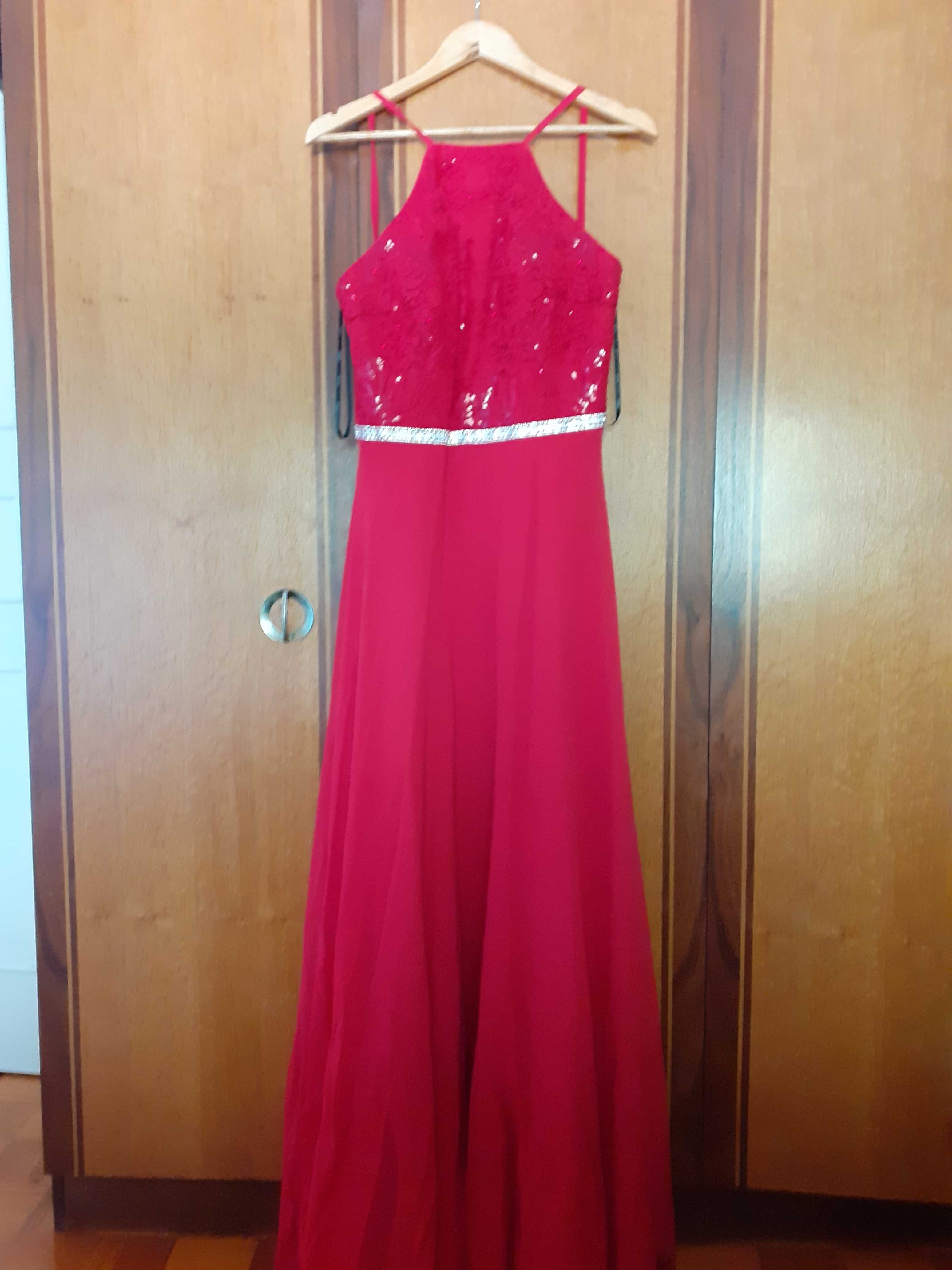 vestido de cerimonia vermelho