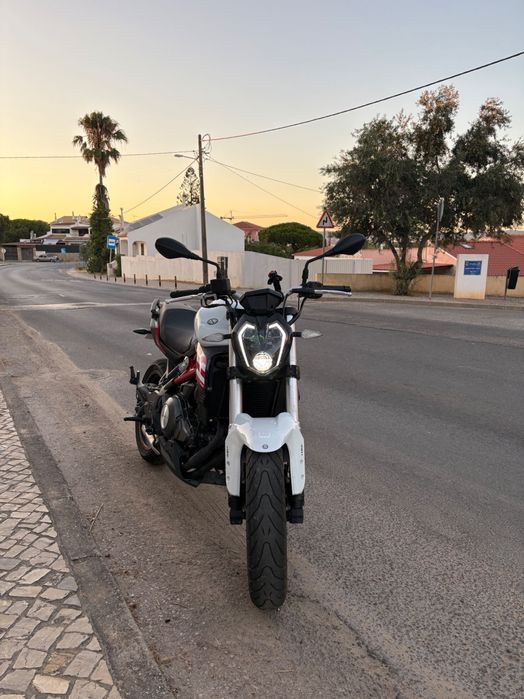 Benelli 302s como nova
