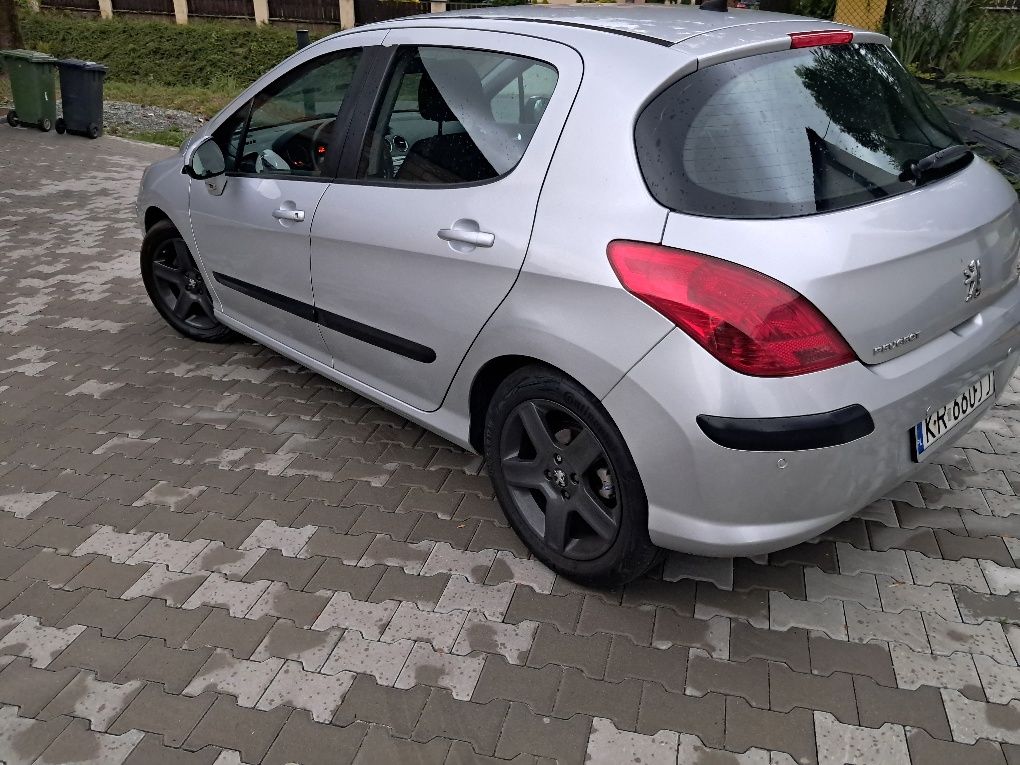 Peugeot 308 Hatchback 1.6 HDI Bez DPF Stan bdb 2 kpl kół na alufelgach