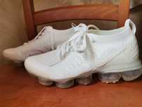 VAPORMAX- białe damskie buty sportowe