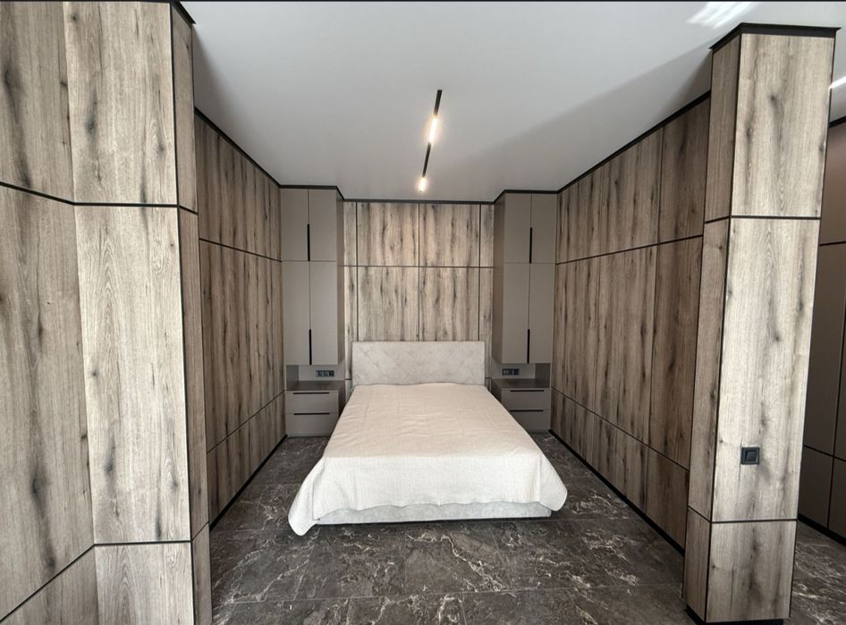 Квартира студія на довгострокову оренду