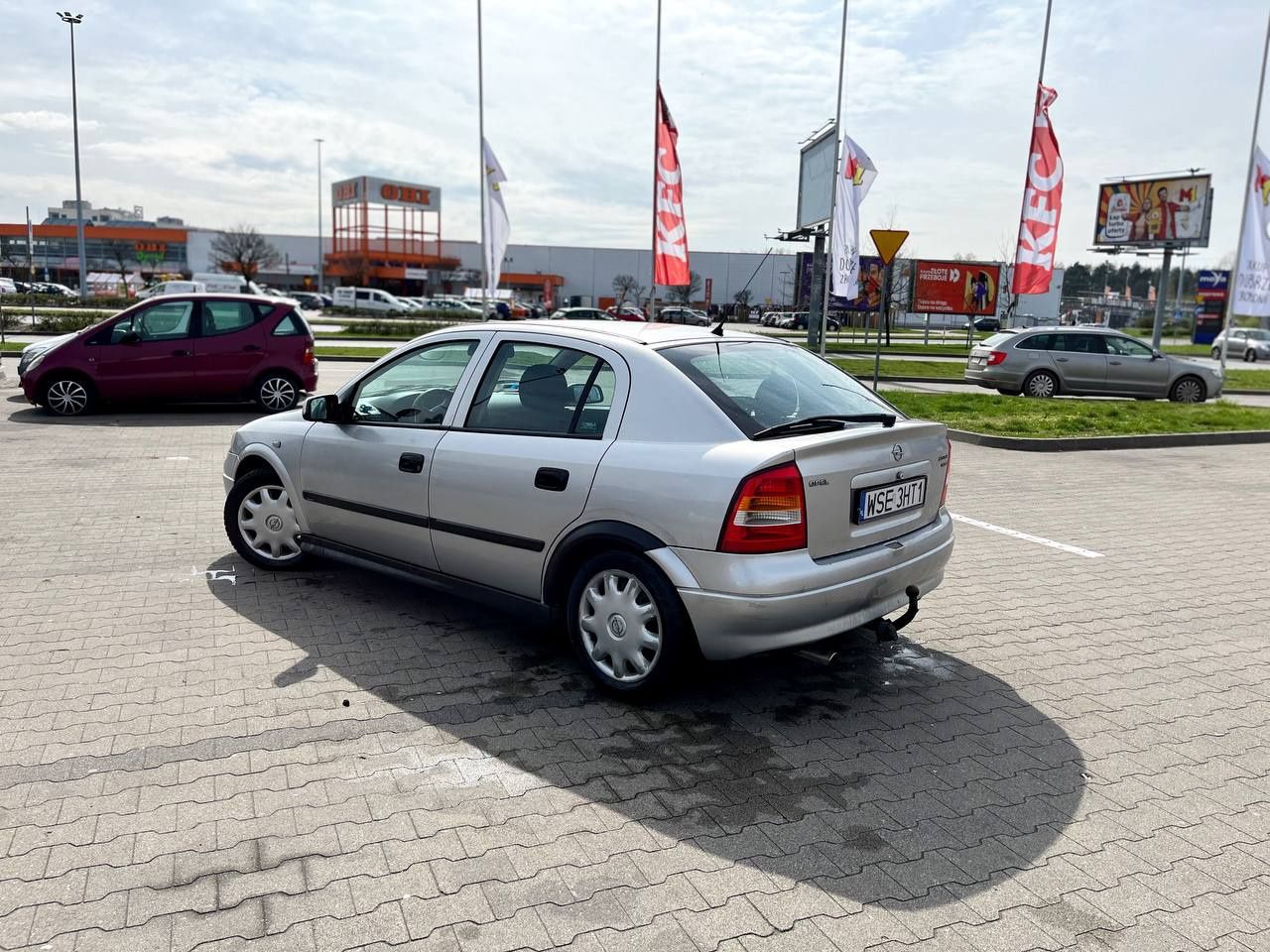 Na sprzedaż Opel Astra 1.4 LPG/oszczędny/dobry stan/małe auto/raty/