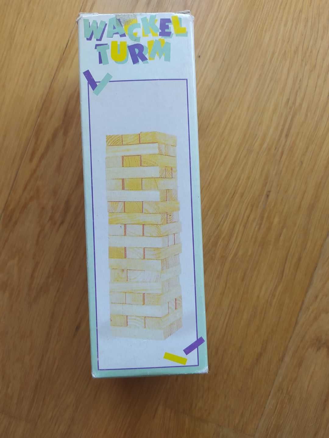 Wackel Turm - gra zręcznościowa w stylu jenga